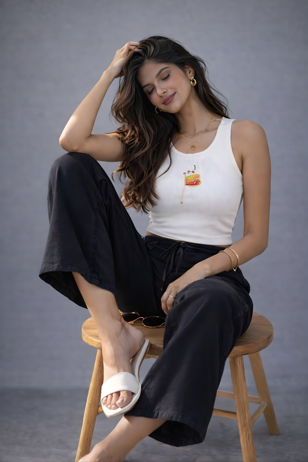 Summer fitted ribbed tank top with playful motif